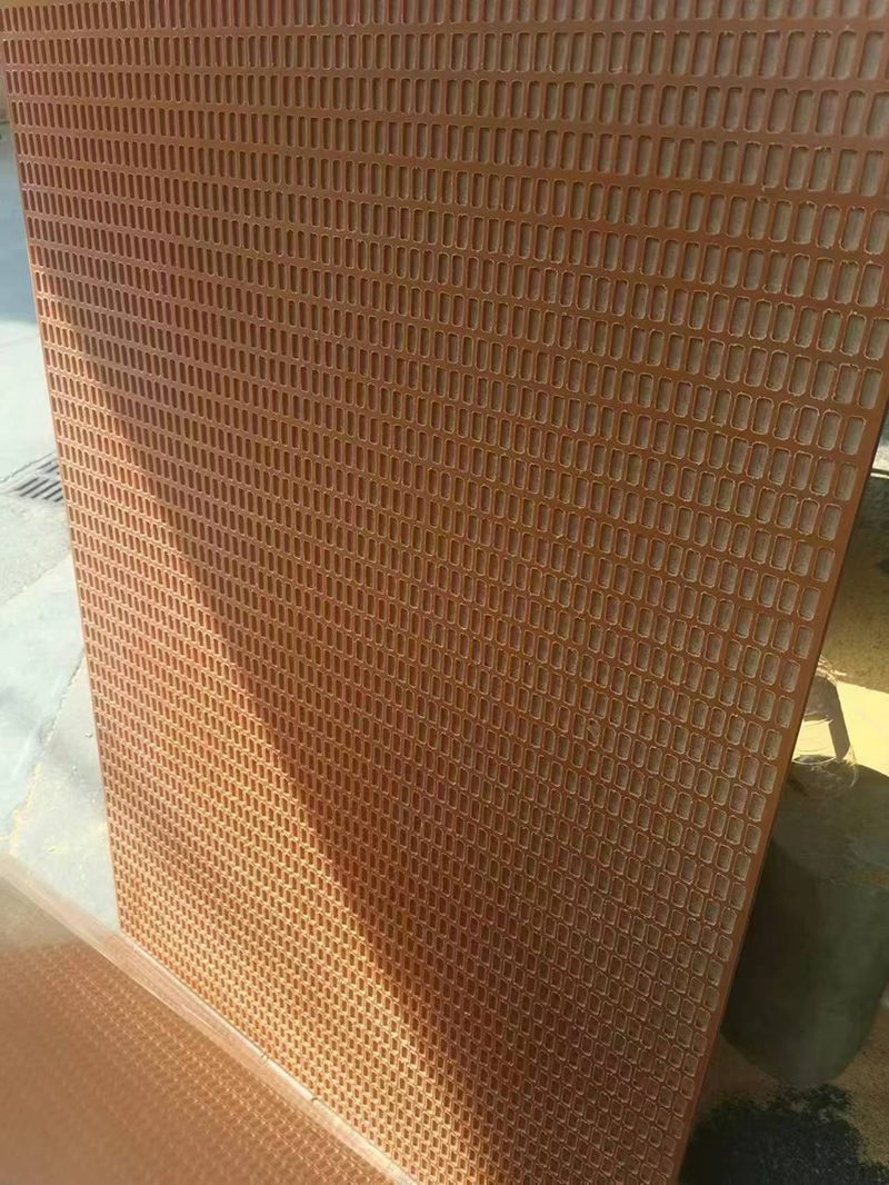 نسيج منقوش من الوسادات الجلدية